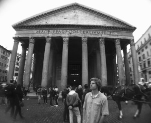 Anders outside of the Pantheon. We have now visited it more than four times.